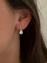 Pear-Cut Studs