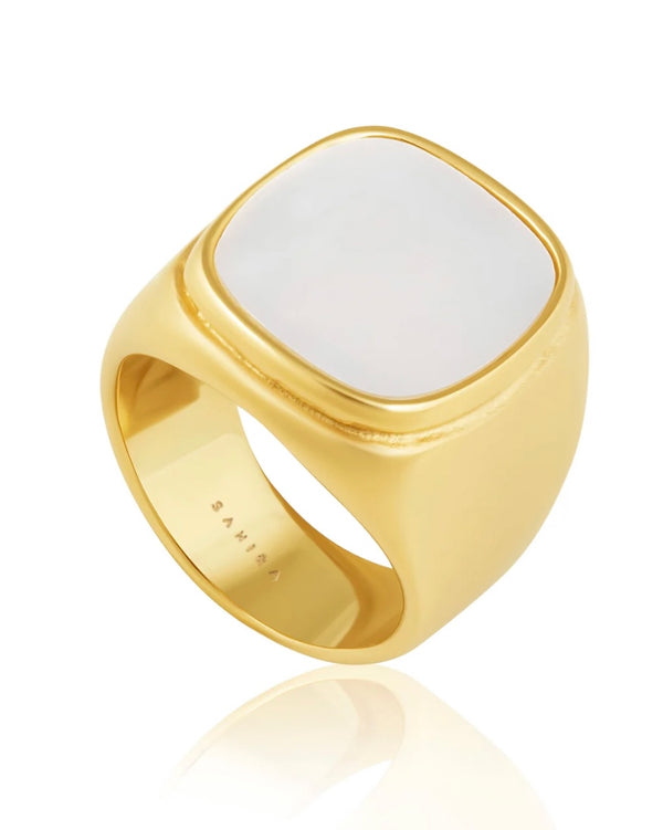 Mother of Pearl Large Ring