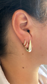 Chunky Teardrop Huggies