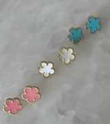 Large Clover Stud