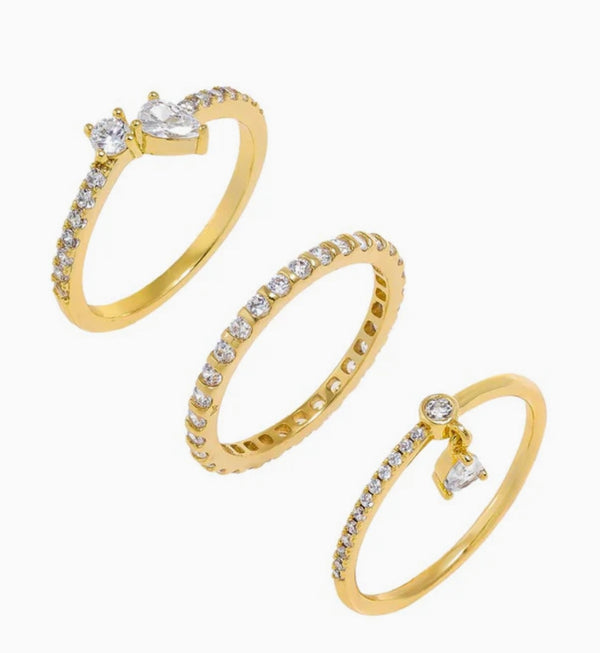 Solitaire & Teardrop Ring Combo Set