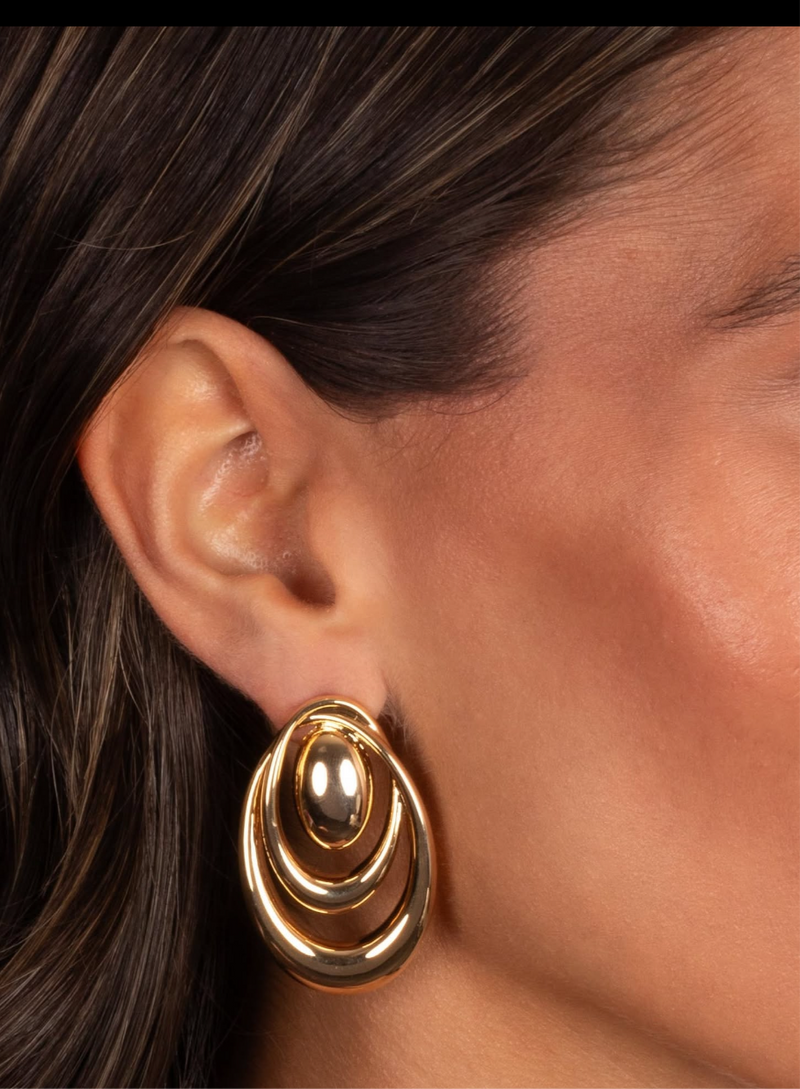 Sculpted Drop Stud Earring