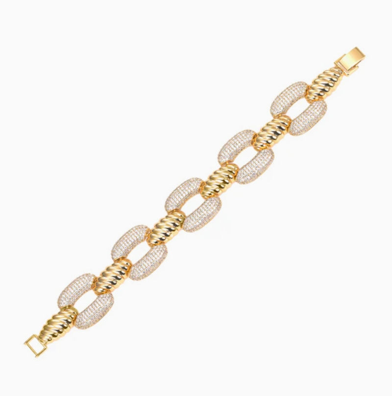 Pave Ridged Open Flat Square Link Bracelet