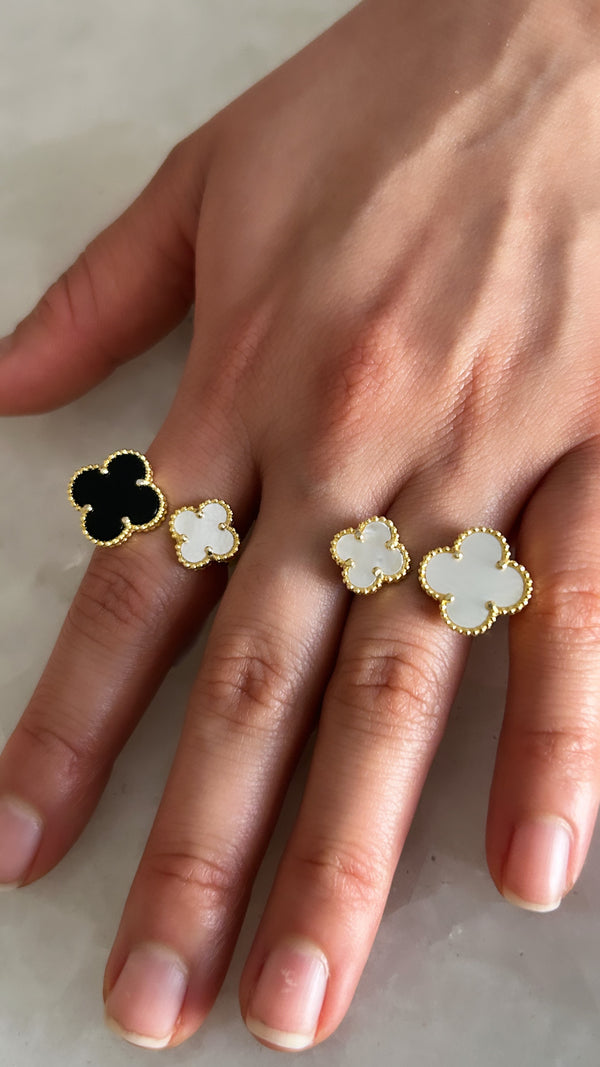 Double Clover Ring