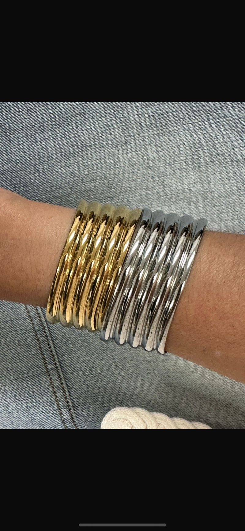 Open Ribbed Bracelet