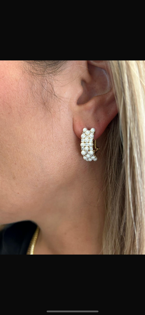 Megan Pearl Cuffs