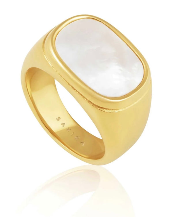 Mother of Pearl Small Ring