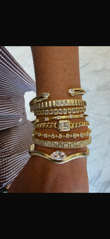 The Diamond Dust Bangle