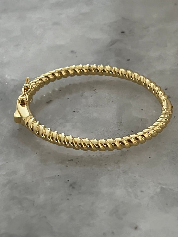 14k Gold Plated Rope Oval Bangle