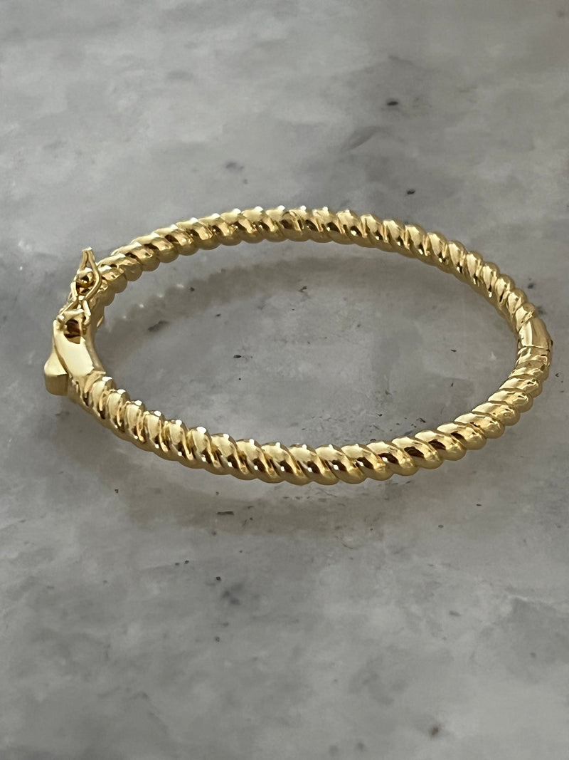 14k Gold Plated Rope Oval Bangle